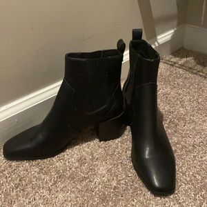 Super cute black boots - NEVER WORN
